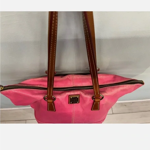 Dooney & Bourke Pink and Brown Tote Bag - Picture 4 of 8